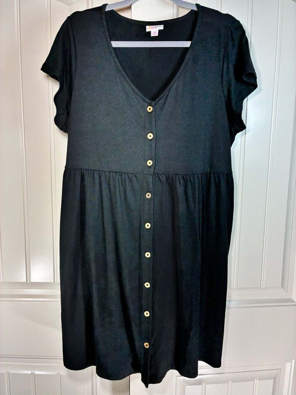 LuLaRoe V-Neck Button Down Dress Size M Black Flutter Sleeve Babydoll